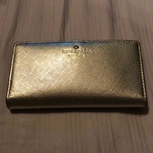 💛 Kate Spade wallet❗️FINAL PRICE❗️